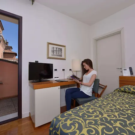 Hotel Ferrara Hotel 4*