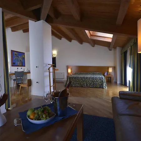 Hotel Ferrara 4* Ferrara