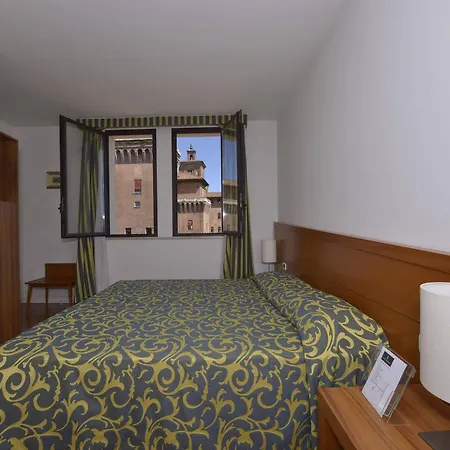 Hotel Ferrara